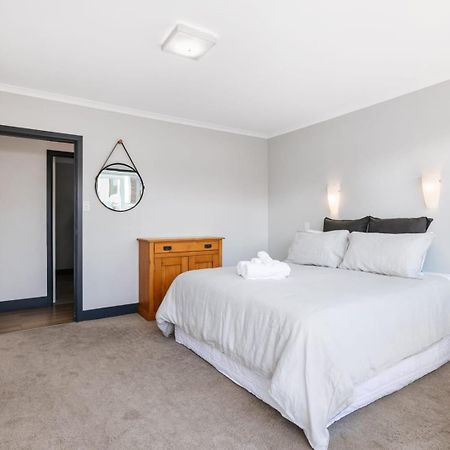 Villa Seaside Beach Retreat - Outdoor Living à Mount Maunganui Extérieur photo
