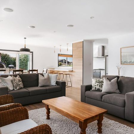 Villa Seaside Beach Retreat - Outdoor Living à Mount Maunganui Extérieur photo