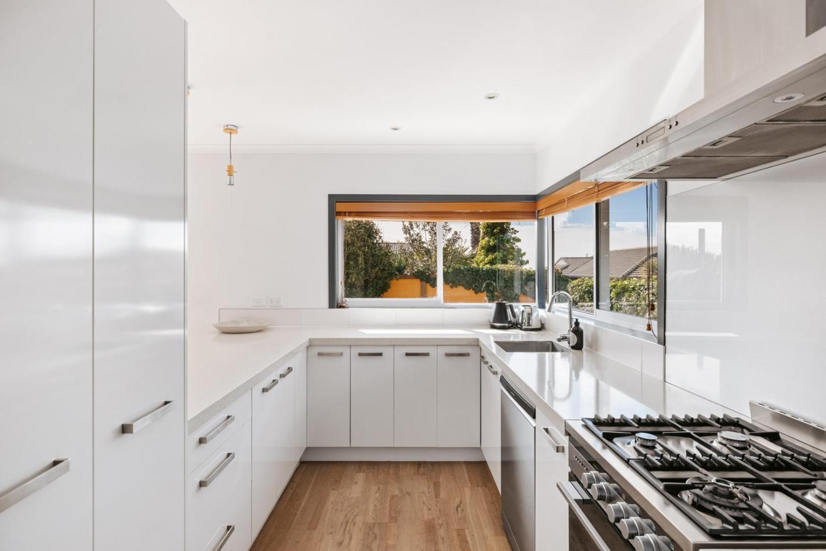 Villa Seaside Beach Retreat - Outdoor Living à Mount Maunganui Extérieur photo